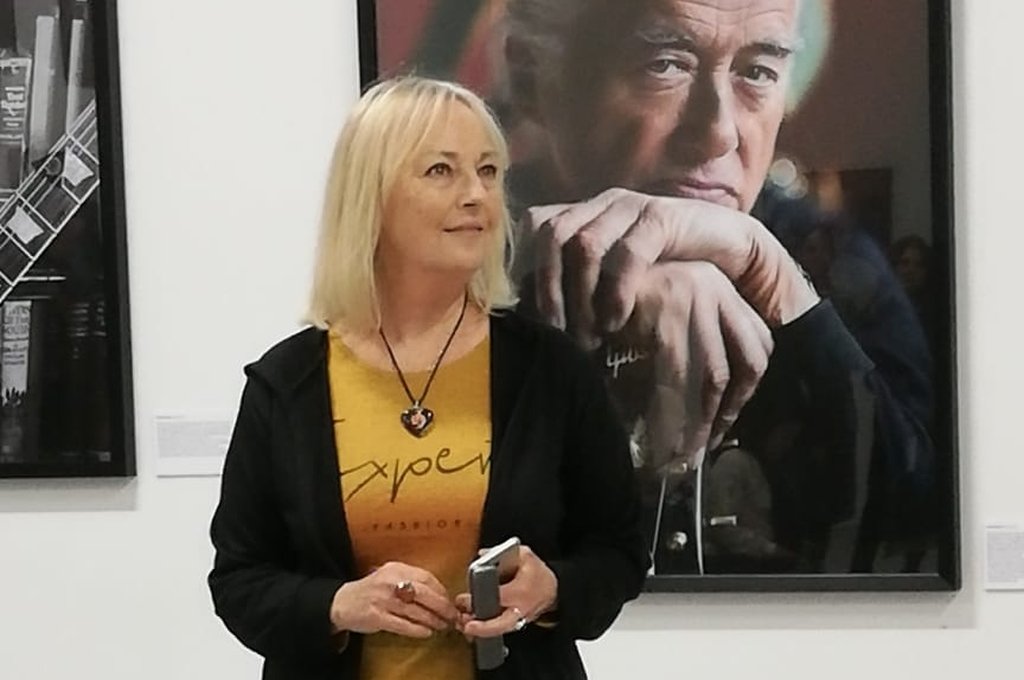 Aleksandra Telezynska en la muestra fotográfica en la Universidad Torcuato Di Tella. gentileza Pablo Larramendi