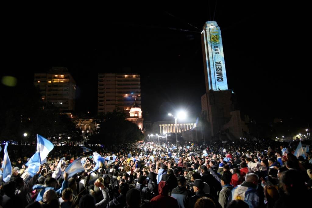 El Monumento fue el epicentro de los festejos