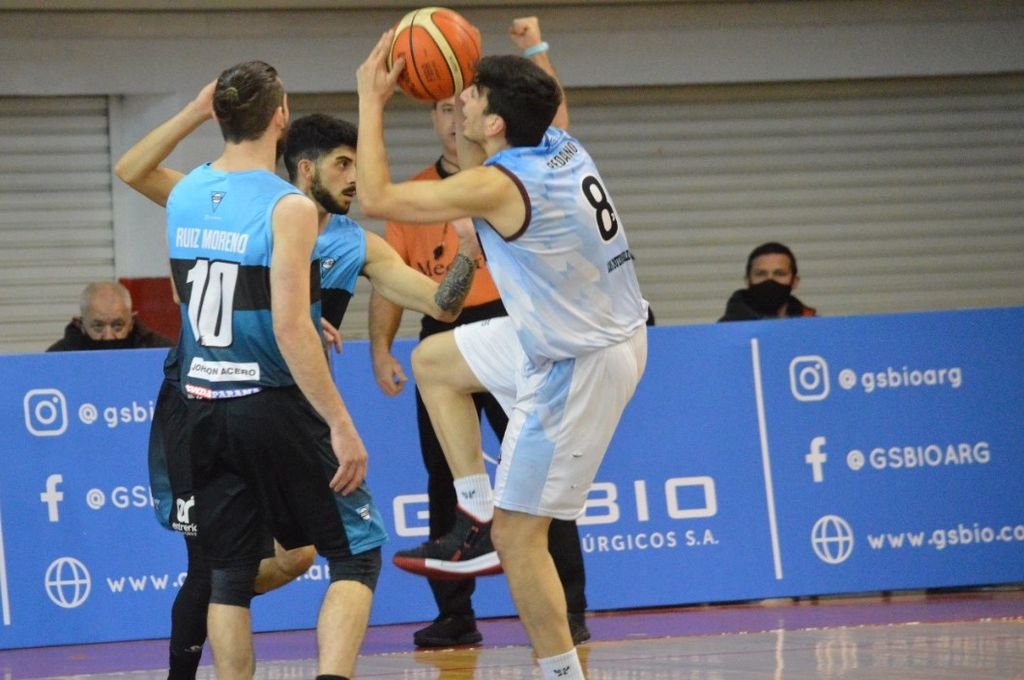 Echagüe no pudo este martes plasmar lo concretado a lo largo de la temporada y se despidió de la Liga Argentina.