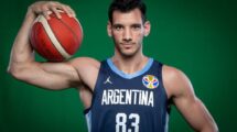 El pívot Tayavek Gallizzi vestirá los colores de la selección en otra gran competencia internacional. Archivo