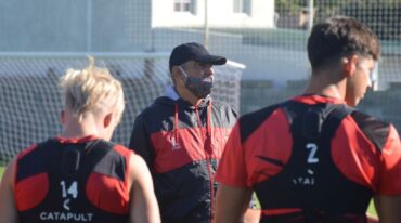 Iván Delfino alentó al crecimiento de su equipo.  Prensa Patronato