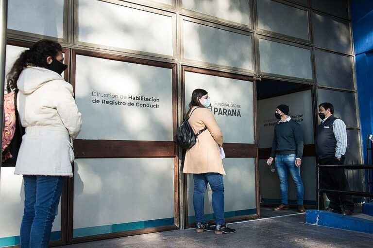 Las modificaciones en los requisitos agregan nuevos códigos de convivencia basados en la igualdad y el respeto mutuo de los ciudadanos.