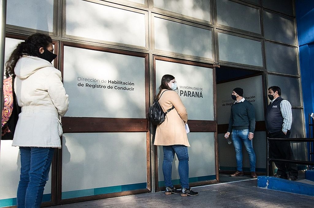 Las modificaciones en los requisitos agregan nuevos códigos de convivencia basados en la igualdad y el respeto mutuo de los ciudadanos.