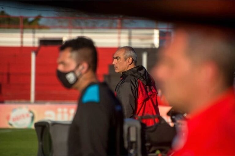 Iván Delfino cree en el crecimiento de su equipo. Prensa Patronato