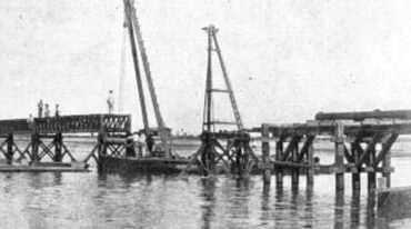 En 1903