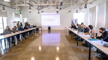 Desayuno con empresarios locales en Zona i del Polo Tecnológico de Rosario. Mun. de Rosario