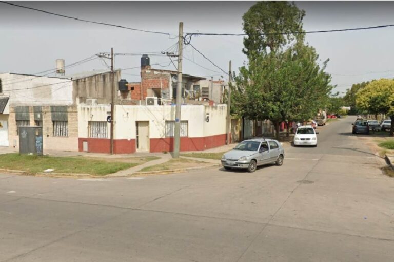 Anderson y avenida Rivarola