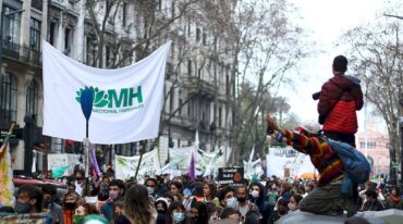 La caravana se desplegó por el centro de Capital Federal. La concentración fue masiva. Gentileza