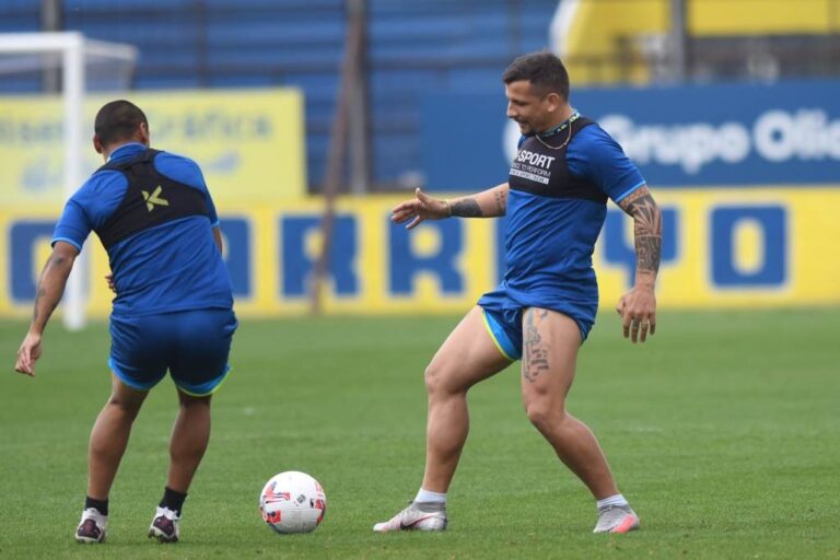 Vecchio se pone en forma para llegar al duelo ante Boca. Gentileza: prensa Rosario Central.