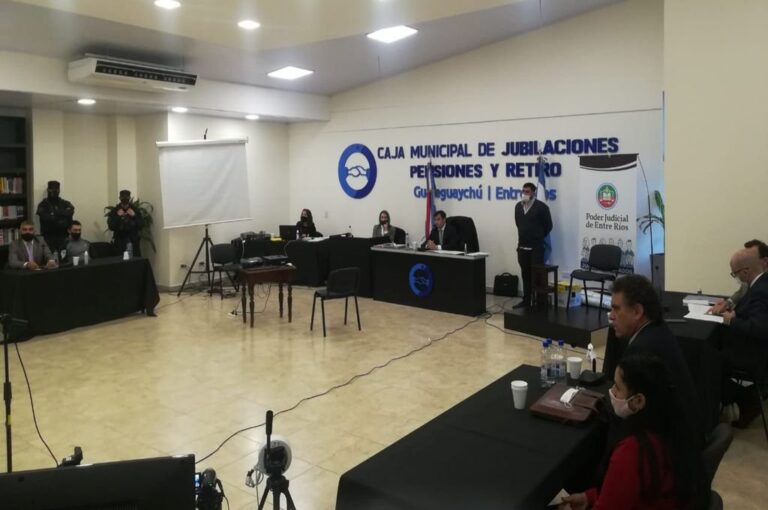 Las audiencias se concretaron en el salón de la Caja de Jubilaciones municipal de Gualeguaychú.