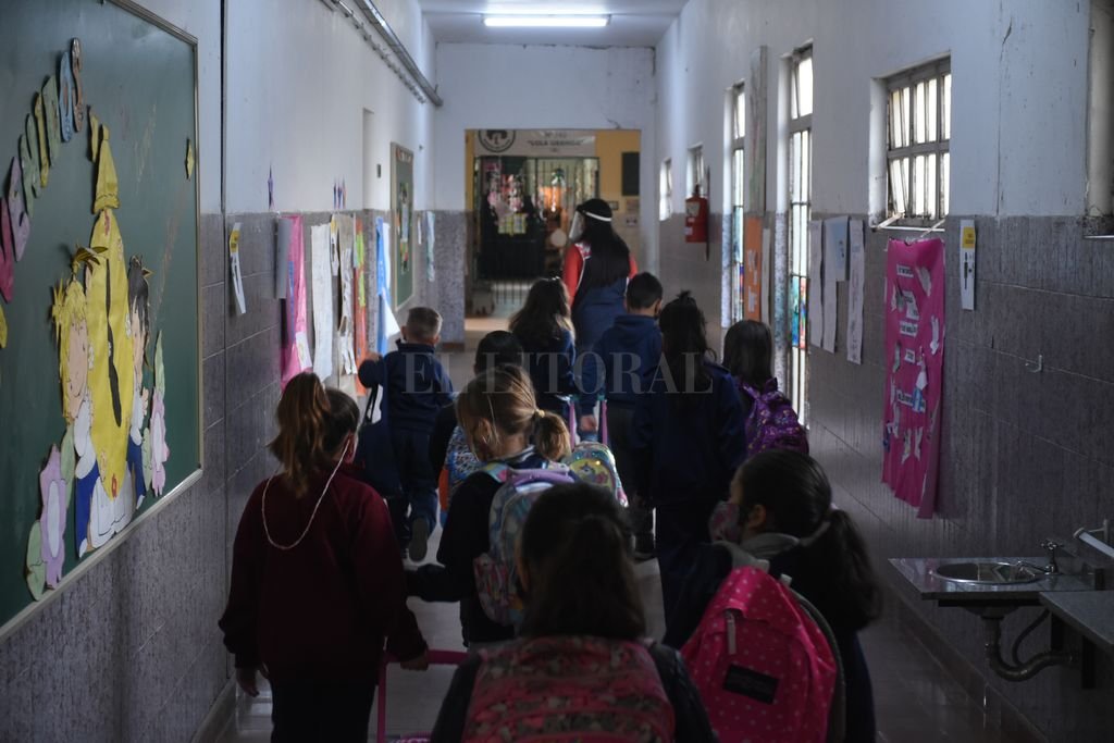 Todos a clases. En la escuela Luis María Drago esta semana pudieron volver a la presencialidad plena primero