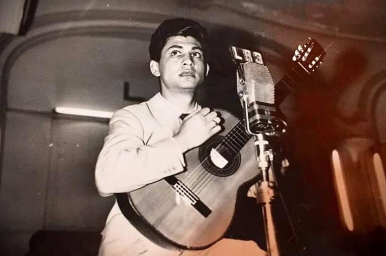 Un joven y prometedor cantautor diamantino