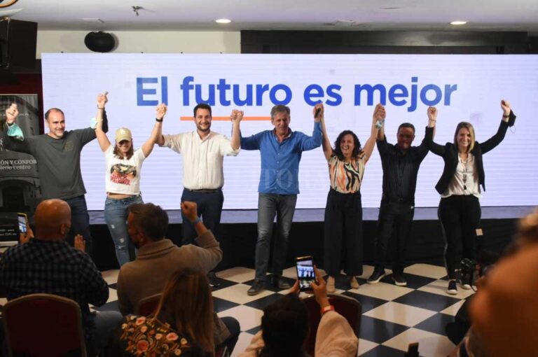 Con el apoyo del intendente Emilio Jatón