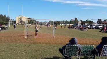 El campo de deportes de las termas recibirá a cientos de estudiantes.