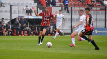 Sosa Sánchez marcó un golazo. El uruguayo fue la figura de Patronato.  Prensa Patronato
