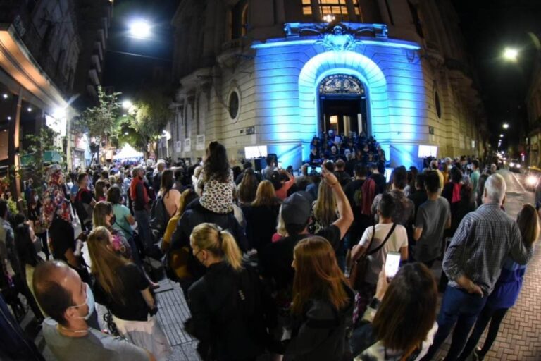 El sábado a la noche se realizó La Noche de las Peatonales. Gentileza: prensa Municipalidad de Rosario.