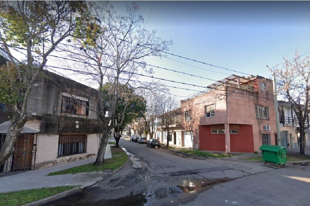 La víctima había sido herida en una vivienda ubicada en calle Pedro Lino Funes al 1.200. Google Street View.