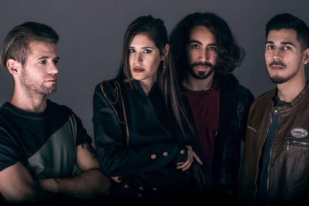 Mica Racciatti-Set Eléctrico. "Somos un equipo