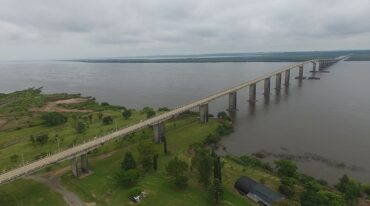 El 16 de septiembre de 1976 se inauguró el puente internacional