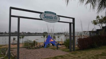 Costanera Este. Una gran infraestructura de servicios se puede ver en toda esta costanera para la próxima temporada.    Flavio Raina