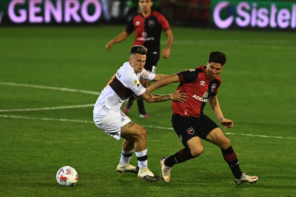 Cristaldo vuelve a ser titular en Newell's. Archivo.