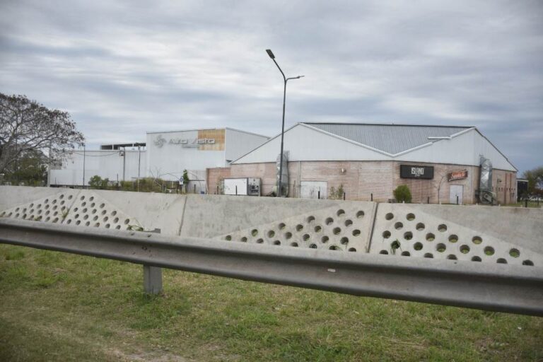 A la vera de la ruta 168