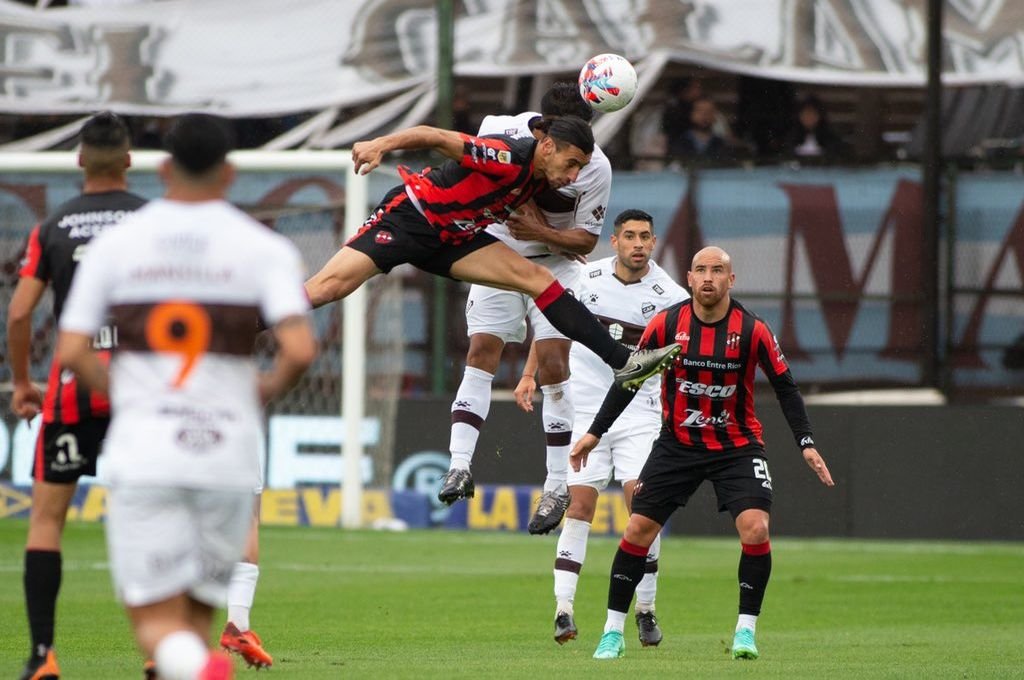 Patronato creció en su visita a Platense