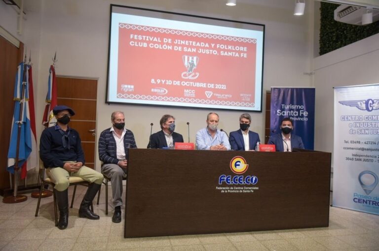La presentación del festival se realizó en la sede de la Federación de Centros Comerciales de la Provincia