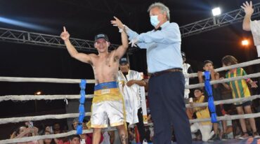 En marzo el Intendente Bahl firmó el decreto que aprobó a Raúl Digiovani como presidente de la Comisión Municipal de Box. Marcelo Fornari