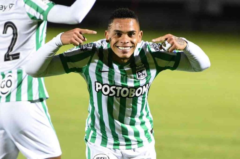 El uruguayo Álvez. Con 33 años