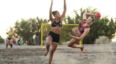 El beach handball vuelve a tener protagonismo en las playas del Complejo Thompson