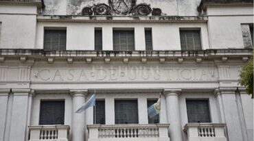 Para el primer semestre de 2022 se agendaron sólo 3 juicios menos que los realizados durante todo 2021. Flavio Raina