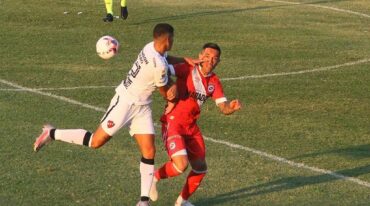 El Santo cayó en el Grella. Ahora visitará a River Plate. Complicado arranque.  Camila Miño