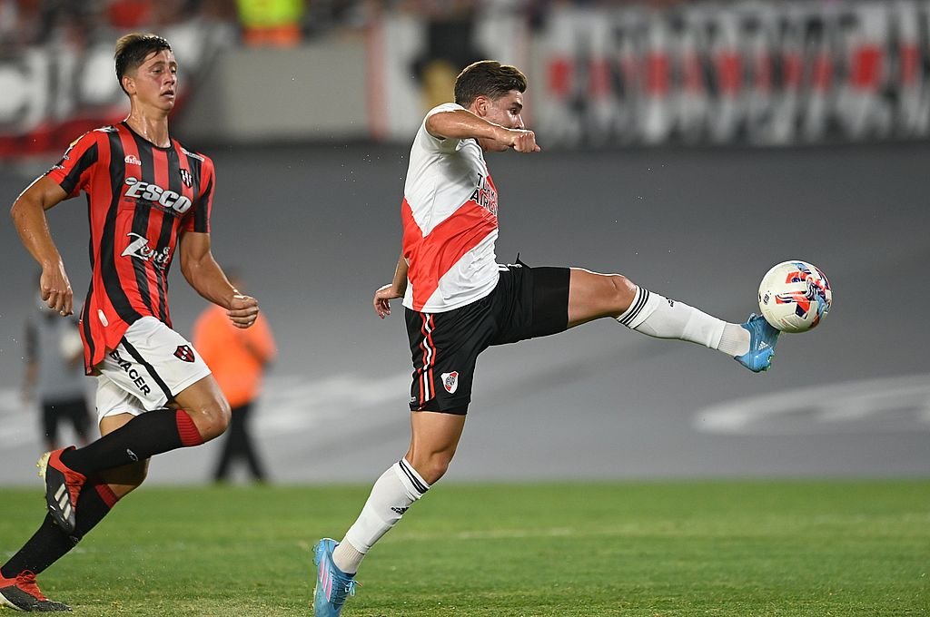 Julián Álvarez nuevamente una pesadilla para Patronato en el Monumental