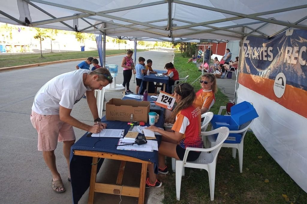 El centro de inscripción.