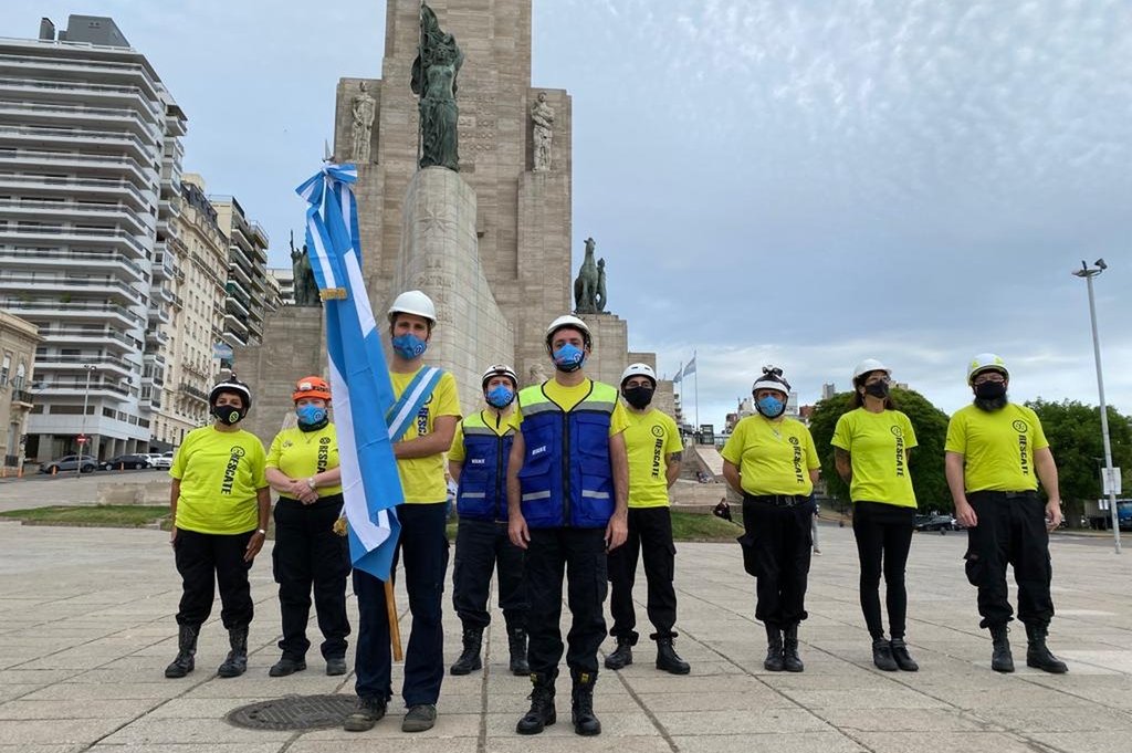 "Creemos que lo mejor que podemos transmitir es invitar a todos a cultivar el sentido de la solidaridad y compromiso social"