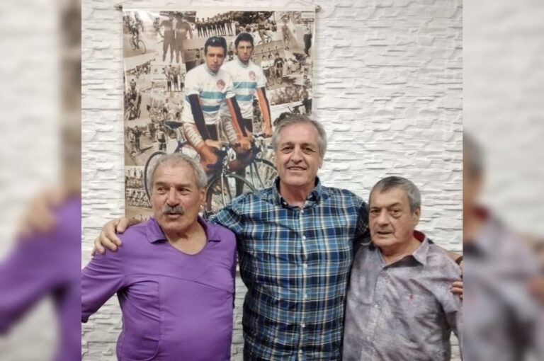 Junto al presidente de Atlético Paraná
