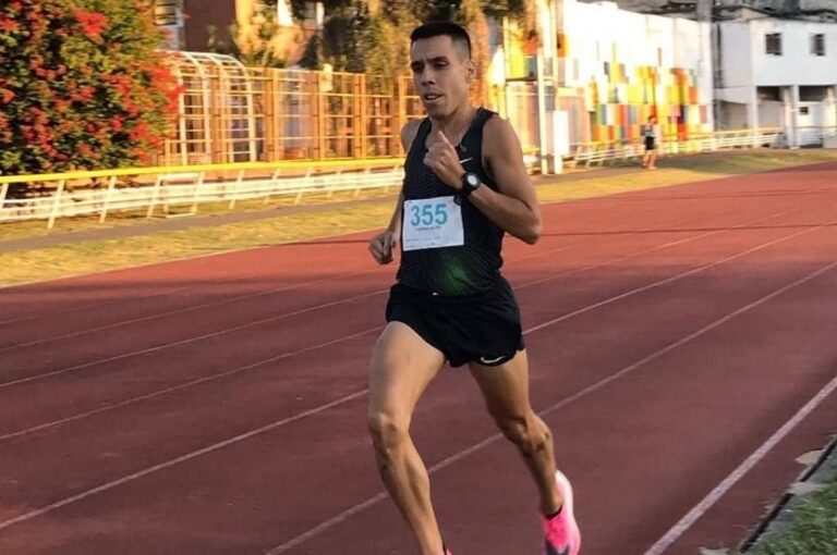 Julián Molina regresó a las competencias y marcó un buen ritmo.