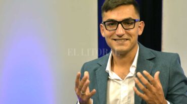 "No aspiro a vivir de la política toda mi vida