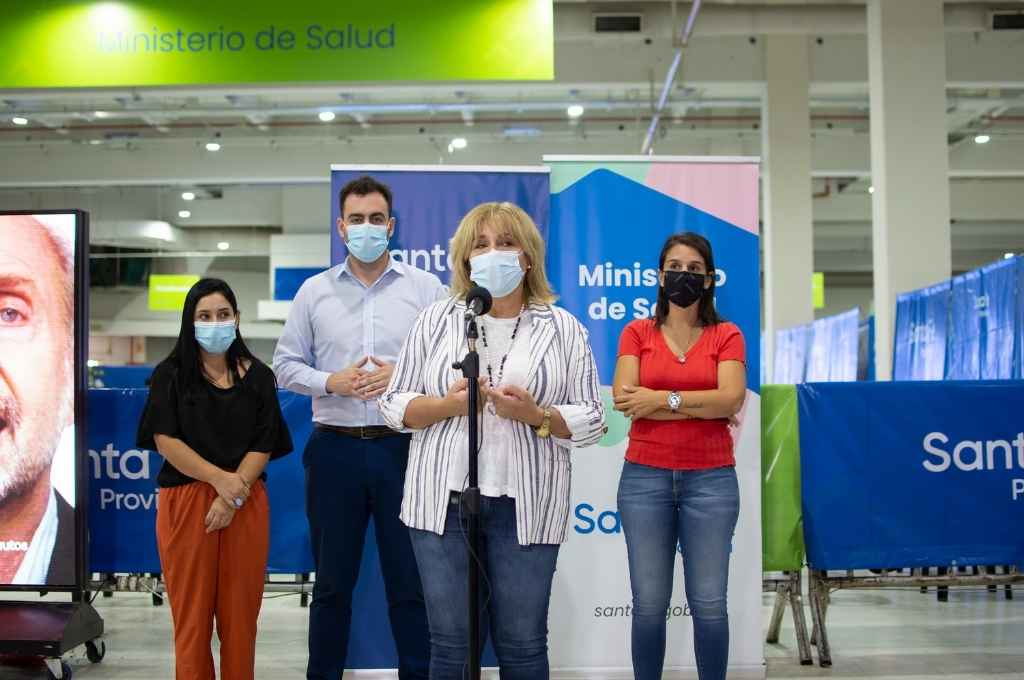 La mudanza del mega vacunatorio se realiza ante la necesidad de utilizar la ex Rural para los Juegos Suramericanos de la Juventud Rosario 2022. Fotos: GSF Gentileza Gobierno de Santa Fe