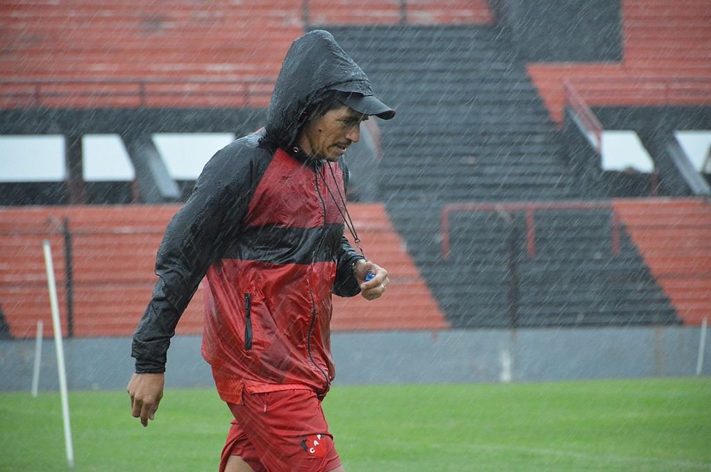 Gabriel Graciani quiere darle la primera alegría a Patronato en un partido clave por el descenso. Prensa Patronato