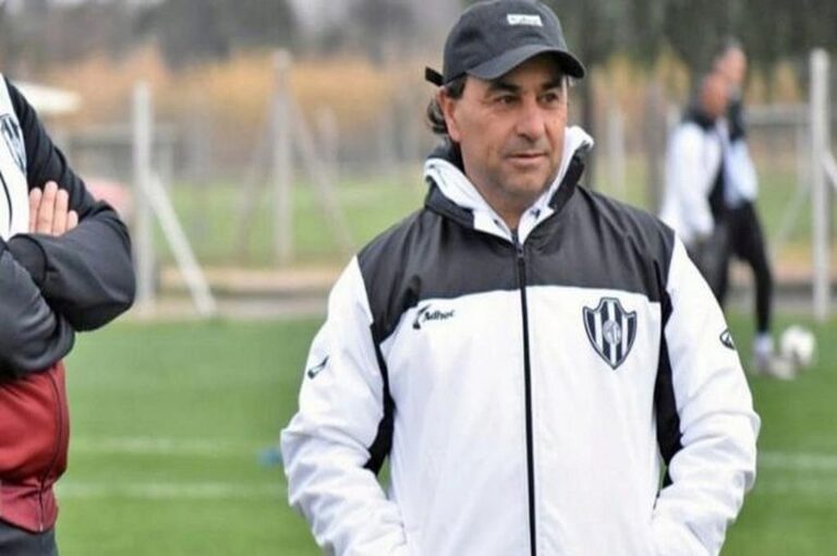 El ex técnico de Central Córdoba