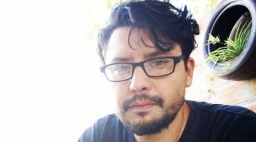 El escritor gualeguaychuense dialogó con MIRADOR ENTRE RÍOS.