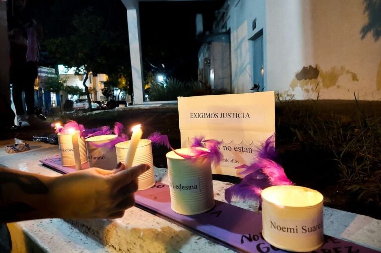 En la conmemoración por el Día de la Mujer no faltó el pedido de justicia por las víctimas de violencia. Melisa Curá