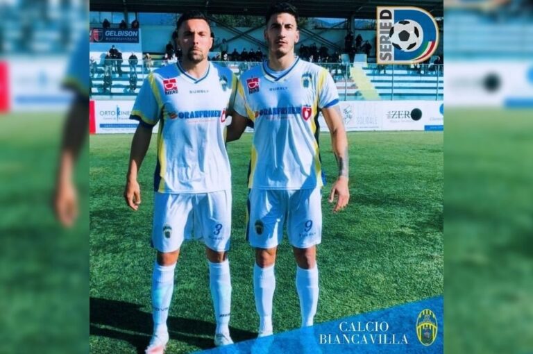 Junto al otro entrerriano con el que comparte equipo
