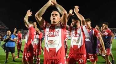 Jonathan Álvez es una de las figuras de este plantel de Munúa que derrocha juventud en algunos sectores de la cancha y experiencia