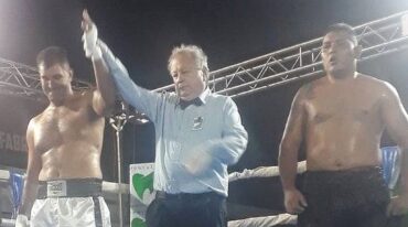 El árbitro Oscar Ravera
