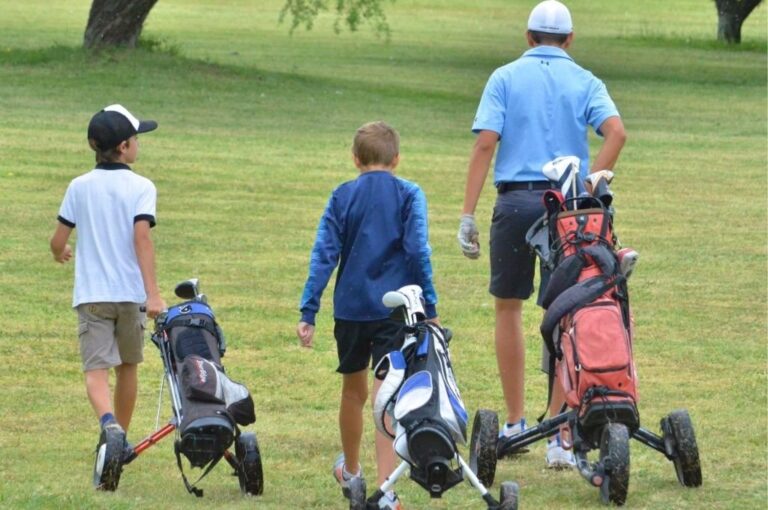 Se viene un fin de semana de vasta actividad para los Menores y Juveniles nucleados en clubes afiliados a la Federación de Golf del Litoral.