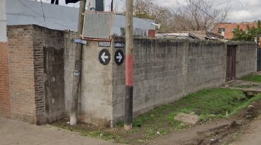 El ataque a balazos se produjo en la zona de Cordón Ayacucho. Google Street View.