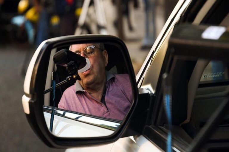 El alcohol está presente en